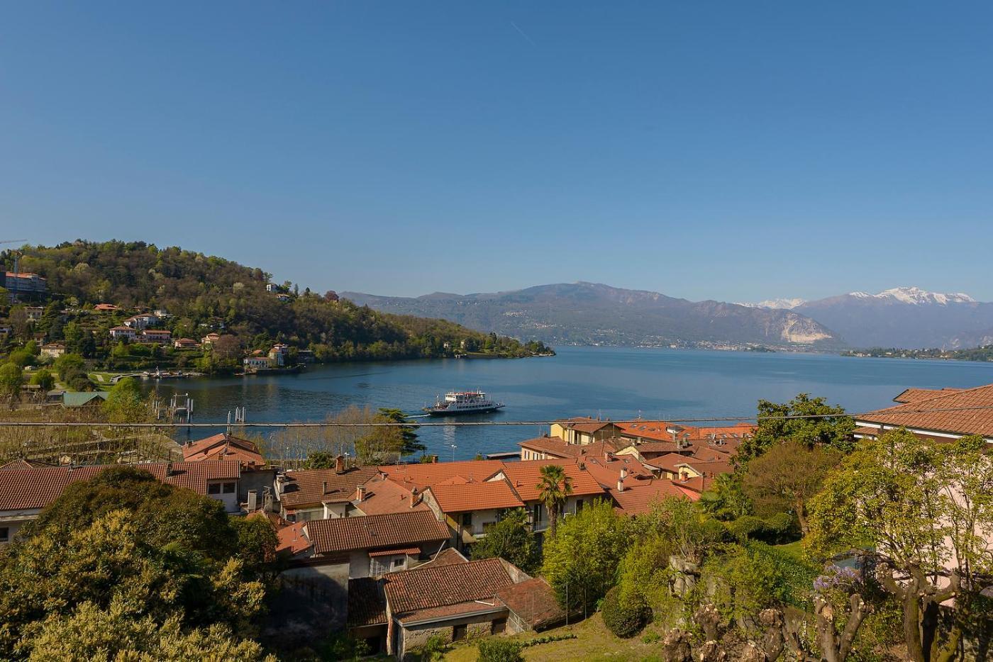 Appartamenti I Fiori Del Lago Laveno-Mombello Extérieur photo