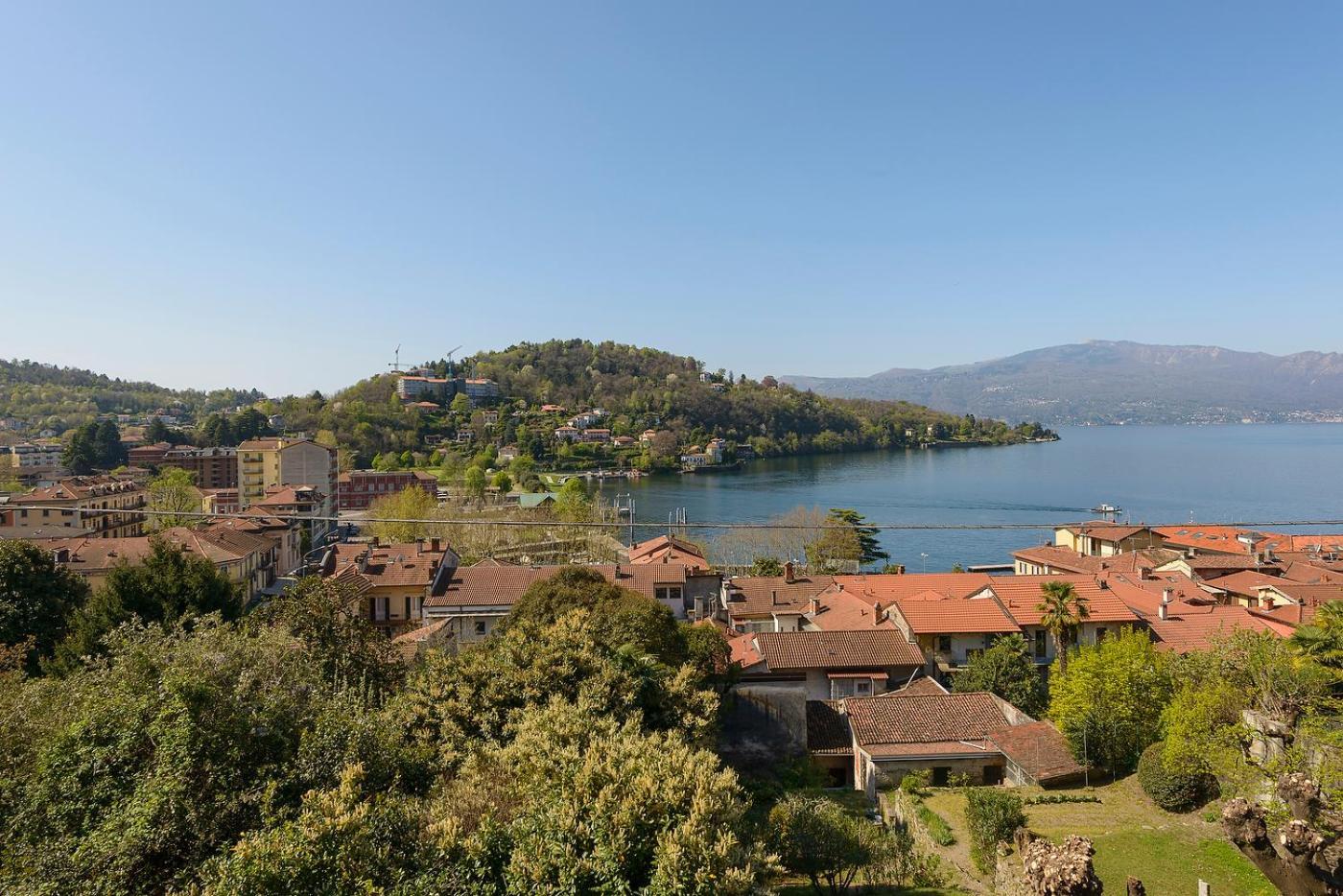 Appartamenti I Fiori Del Lago Laveno-Mombello Extérieur photo